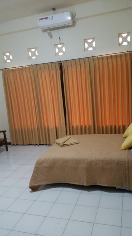Tempatku Indonesian Restaurant And Rooms Senggigi Zewnętrze zdjęcie