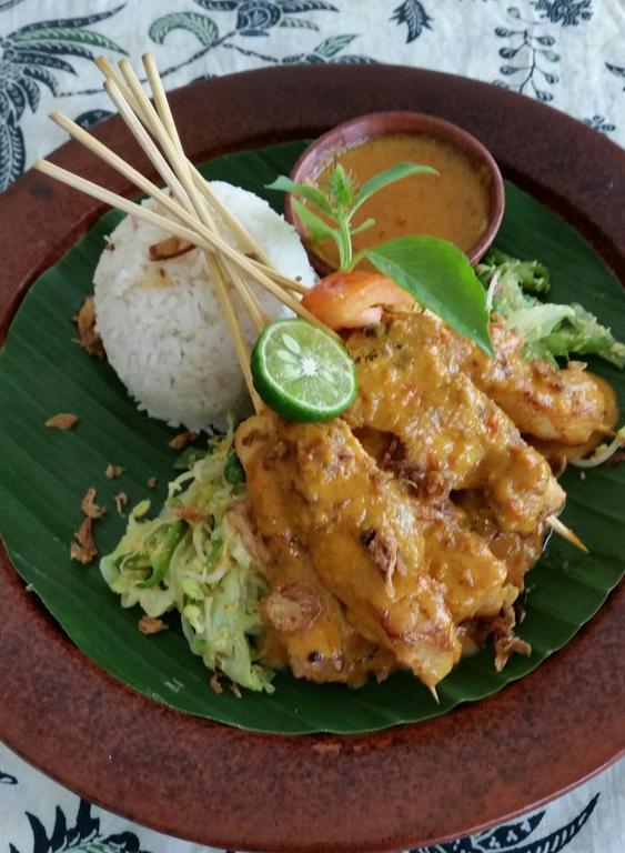 Tempatku Indonesian Restaurant And Rooms Senggigi Zewnętrze zdjęcie